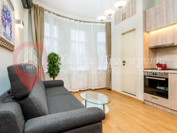 Дава се под наем Едностаен апартамент в София, Център - 30 кв.м за 600 € - Снимка #1