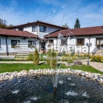 Магазин в Априлци - 4000 кв.м за 438 €/кв.м - Снимка #1