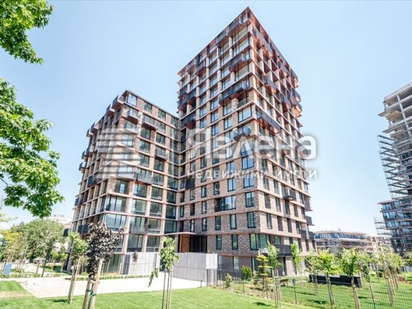 Двустаен апартамент в София, Манастирски ливади - 81 кв.м за 3565 €/кв.м - Снимка #1