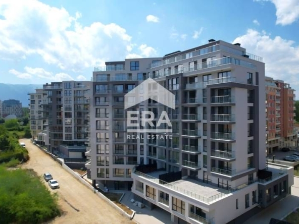Тристаен апартамент в София, Полигона - 115 кв.м за 1312 €/кв.м - Снимка #1
