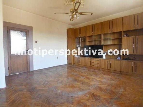 Многостаен апартамент в Пловдив, Кършияка - 147 кв.м за 743 €/кв.м - Снимка #1