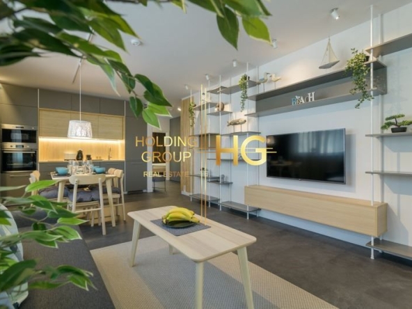 Тристаен апартамент в Варна, Бриз - 92 кв.м за 1658 €/кв.м - Снимка #1