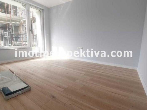 Тристаен апартамент в Пловдив, Кючук Париж - 86 кв.м за 1008 €/кв.м - Снимка #1