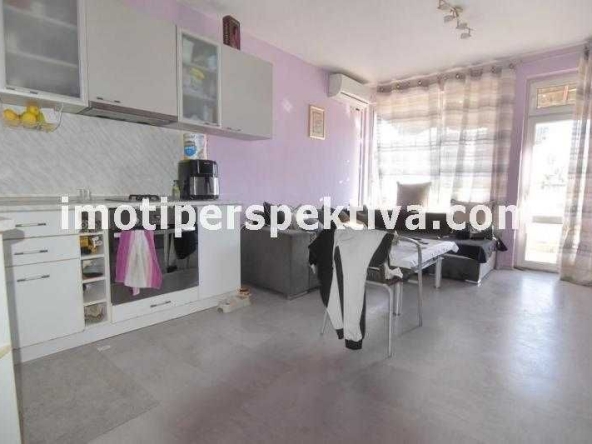 Тристаен апартамент в Пловдив, Кючук Париж - 70 кв.м за 984 €/кв.м - Снимка #1