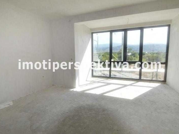 Къща в с. Първенец, Област Пловдив - 270 кв.м за 539 €/кв.м - Снимка #1