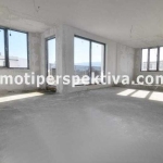 Многостаен апартамент в Пловдив, Остромила - 182 кв.м за 663 €/кв.м - Снимка #1