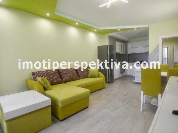 Тристаен апартамент в Пловдив, Кючук Париж - 100 кв.м за 979 €/кв.м - Снимка #1