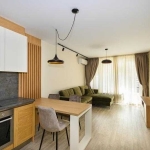 Дава се под наем Тристаен апартамент в Бургас, Лазур - 83 кв.м за 997.05 € - Снимка #1