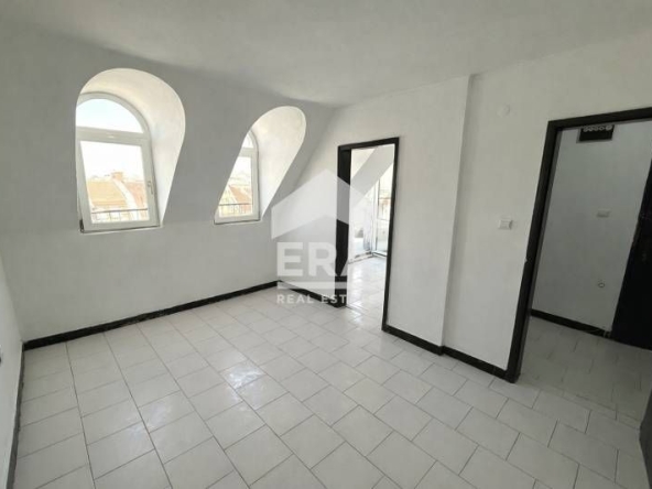 Едностаен апартамент в Бургас, Възраждане - 34 кв.м за 998 €/кв.м - Снимка #1