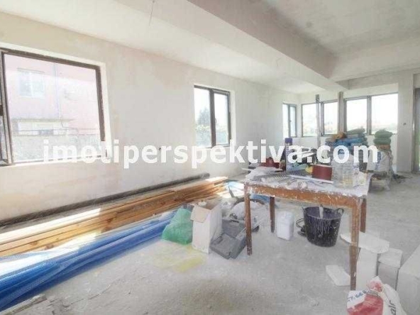 Къща в с. Войводиново, Област Пловдив - 390 кв.м за 426 €/кв.м - Снимка #1