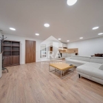 Дава се под наем Тристаен апартамент в София, Лозенец - 100 кв.м за 1495.83 € - Снимка #1