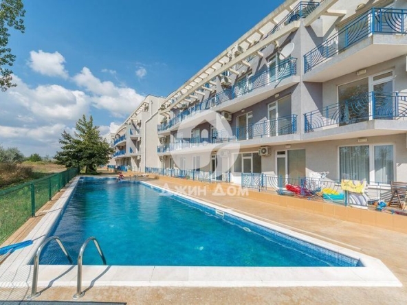 Едностаен апартамент в к.к. Слънчев бряг - 37 кв.м за 545 €/кв.м - Снимка #1