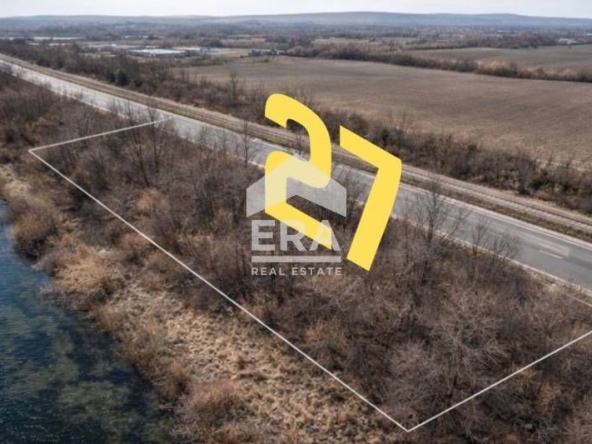 Парцел в с. Тополи, Област Варна - 3768 кв.м за 43 €/кв.м - Снимка #1