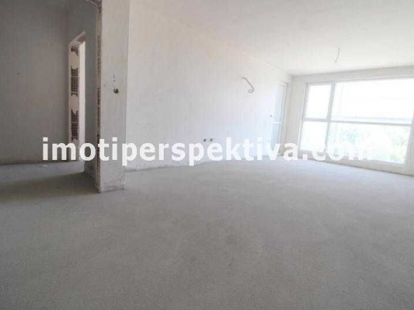 Двустаен апартамент в Пловдив, Кючук Париж - 77 кв.м за 1039 €/кв.м - Снимка #1