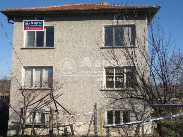 Къща в с. Гецово, Област Разград - 194 кв.м за 523 €/кв.м - Снимка #1