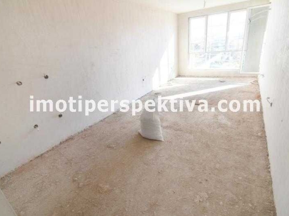 Тристаен апартамент в Пловдив, Кючук Париж - 104 кв.м за 1068 €/кв.м - Снимка #1
