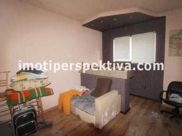 Къща в Пловдив, Кършияка - 72 кв.м за 2487 €/кв.м - Снимка #1