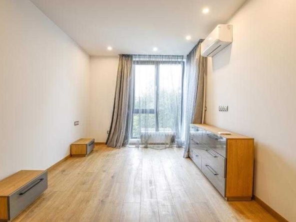 Дава се под наем Тристаен апартамент в София, Лозенец - 89 кв.м за 425 € - Снимка #1