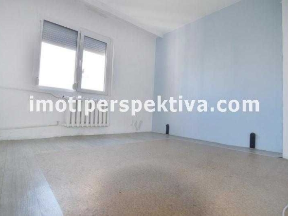 Тристаен апартамент в Пловдив, Тракия - 94 кв.м за 1086 €/кв.м - Снимка #1