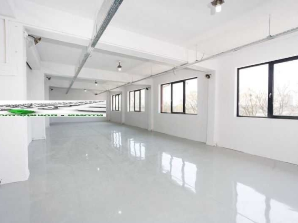 Склад в Пловдив, Индустриална зона - Север - 1200 кв.м за 1000 €/кв.м - Снимка #1