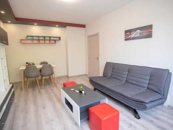 Тристаен апартамент в София, Сухата река - 95 кв.м за 2300 €/кв.м - Снимка #1