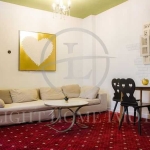 Тристаен апартамент в Пловдив, Център - 88 кв.м за 2023 €/кв.м - Снимка #1