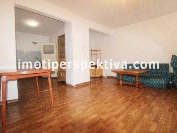 Тристаен апартамент в Пловдив, Център - 109 кв.м за 2153 €/кв.м - Снимка #1
