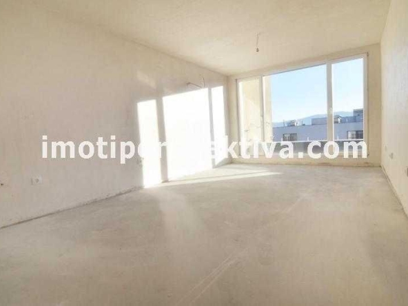Тристаен апартамент в Пловдив, Кършияка - 105 кв.м за 1105 €/кв.м - Снимка #1