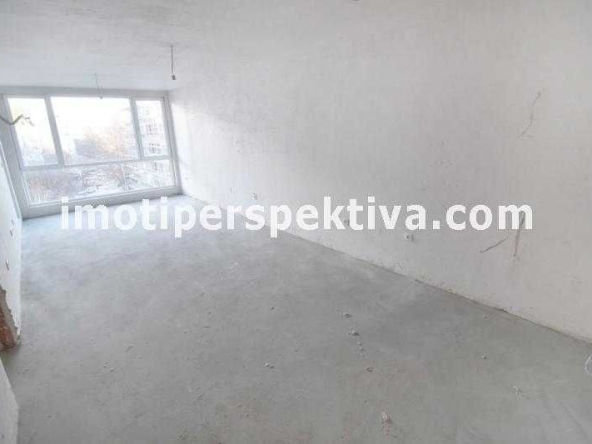 Тристаен апартамент в Пловдив, Кършияка - 113 кв.м за 1093 €/кв.м - Снимка #1