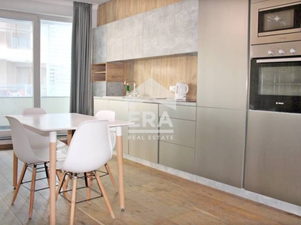 Четиристаен апартамент в Поморие - 128 кв.м за 1654 €/кв.м - Снимка #1