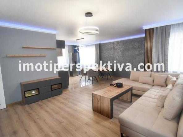 Тристаен апартамент в Пловдив, Кючук Париж - 115 кв.м за 1766 €/кв.м - Снимка #1
