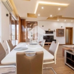 Дава се под наем Четиристаен апартамент в София, Витоша - 285 кв.м за 1750 € - Снимка #1