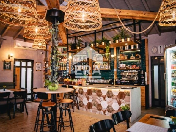 Заведение в Кюстендил, Център - 607 кв.м за 361 €/кв.м - Снимка #1