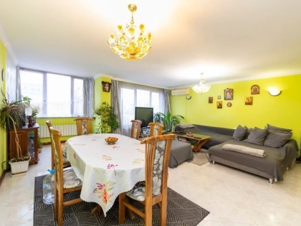 Тристаен апартамент в София, Гео Милев - 135 кв.м за 3482 €/кв.м - Снимка #1