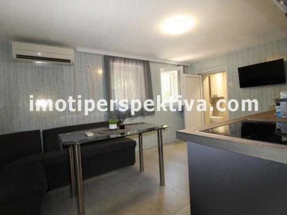 Двустаен апартамент в Пловдив, Център - 45 кв.м за 2178 €/кв.м - Снимка #1