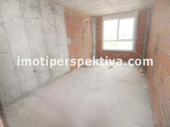 Двустаен апартамент в Пловдив, Кършияка - 74 кв.м за 957 €/кв.м - Снимка #1