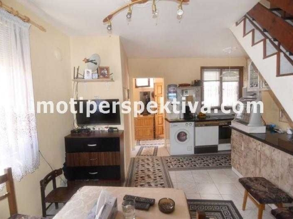 Къща в Пловдив, Център - 64 кв.м за 1196 €/кв.м - Снимка #1
