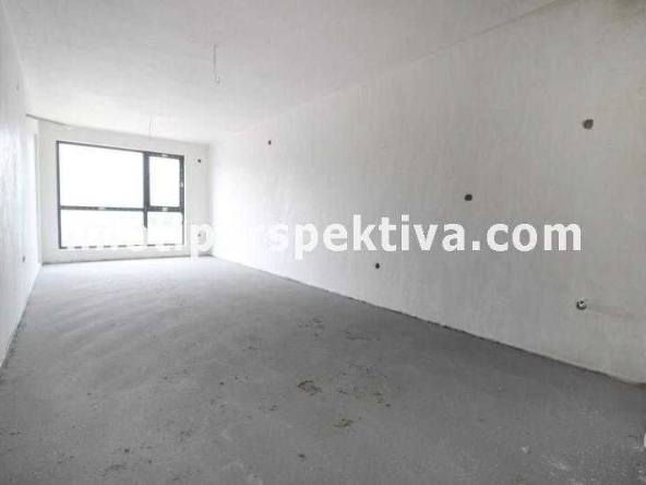 Тристаен апартамент в Пловдив, Център - 100 кв.м за 1235 €/кв.м - Снимка #1