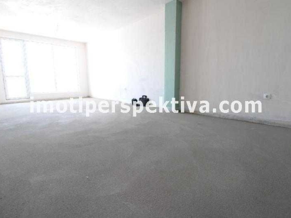 Двустаен апартамент в Пловдив, Христо Смирненски - 82 кв.м за 1330 €/кв.м - Снимка #1