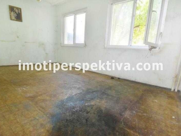Тристаен апартамент в Пловдив, Кючук Париж - 94 кв.м за 1224 €/кв.м - Снимка #1