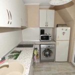 Дава се под наем Двустаен апартамент в Бургас, Възраждане - 60 кв.м за 408 € - Снимка #1