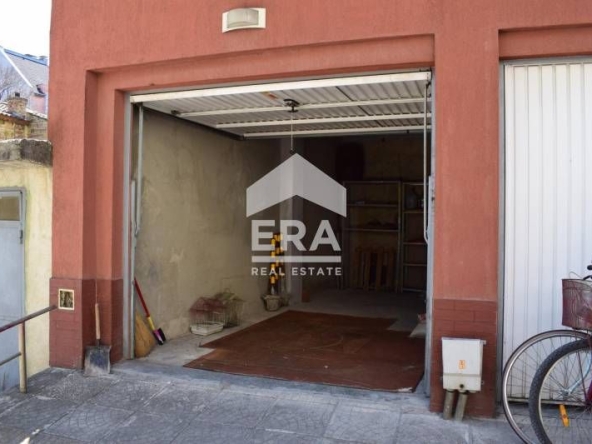 Дава се под наем Гараж / Паркомясто в Варна, Колхозен пазар - 15 кв.м за 120 € - Снимка #1