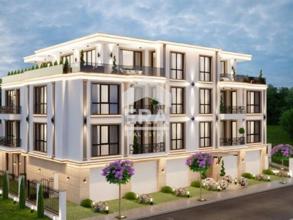 Тристаен апартамент в Благоевград, Освобождение - 130 кв.м за 1204 €/кв.м - Снимка #1