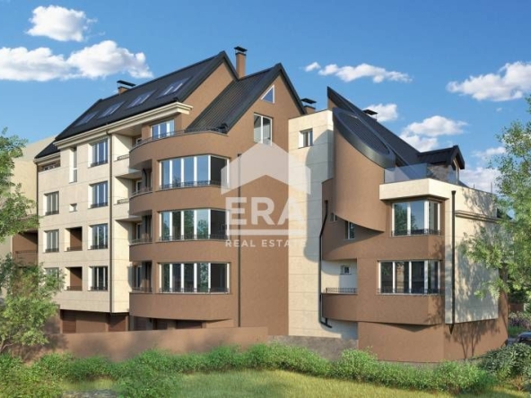 Двустаен апартамент в Русе, Център - 86 кв.м за 1650 €/кв.м - Снимка #1