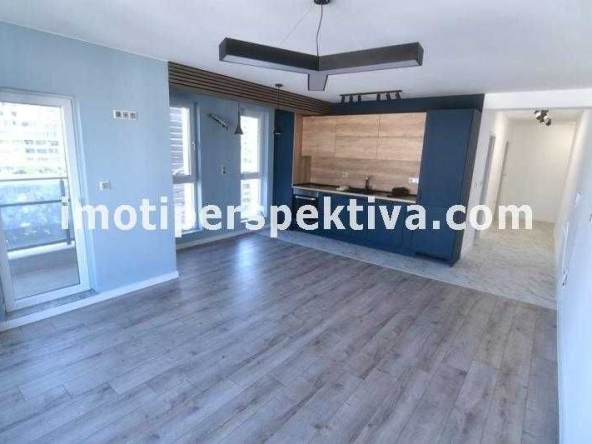 Двустаен апартамент в Пловдив, Център - 83 кв.м за 2100 €/кв.м - Снимка #1