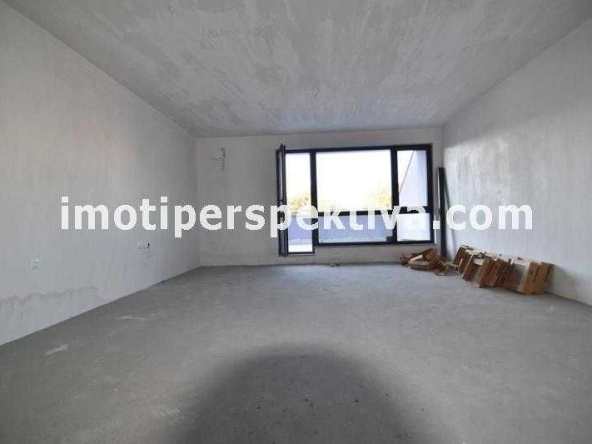 Тристаен апартамент в Пловдив, Христо Смирненски - 102 кв.м за 1491 €/кв.м - Снимка #1