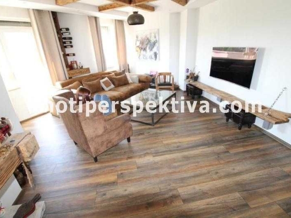 Многостаен апартамент в Пловдив, Кършияка - 174 кв.м за 1759 €/кв.м - Снимка #1