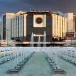 Дава се под наем Двустаен апартамент в София, Център - 75 кв.м за 1050 € - Снимка #1