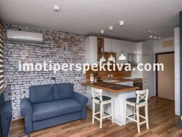 Едностаен апартамент в Пловдив, Кършияка - 47 кв.м за 1937 €/кв.м - Снимка #1