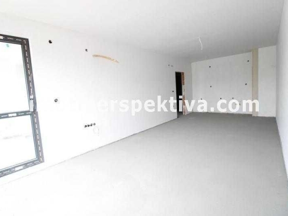 Тристаен апартамент в Пловдив, Център - 114 кв.м за 1199 €/кв.м - Снимка #1